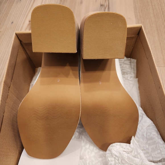 Steve Madden Cru Mule White Leather Heel - Picture 6 of 9